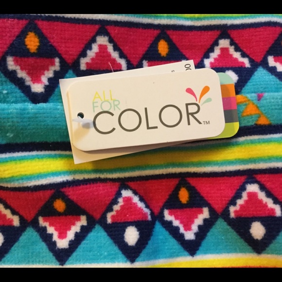 Aztec Print Spa Wrap NWT - Picture 5 of 8